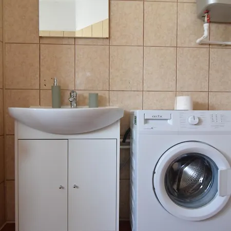 Apartament Over The *