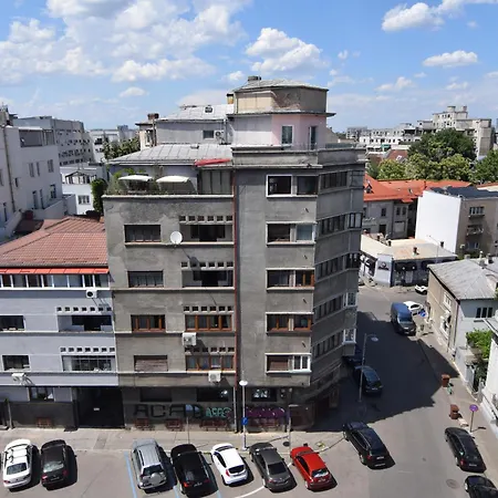 Over The * Bucureşti