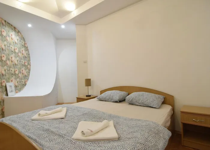 Over The 아파트 부쿠레슈티