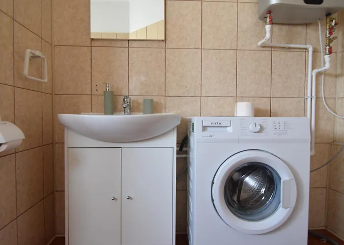 Apartament Over The *