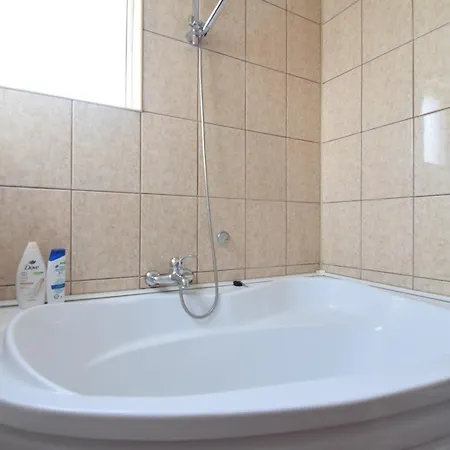 Over The Apartament Bucureşti