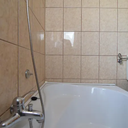 Over The Apartament Bucureşti