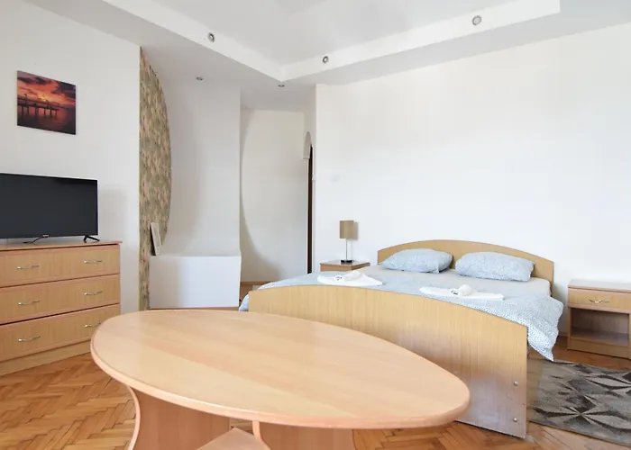 Over The Apartmán Bukurešť